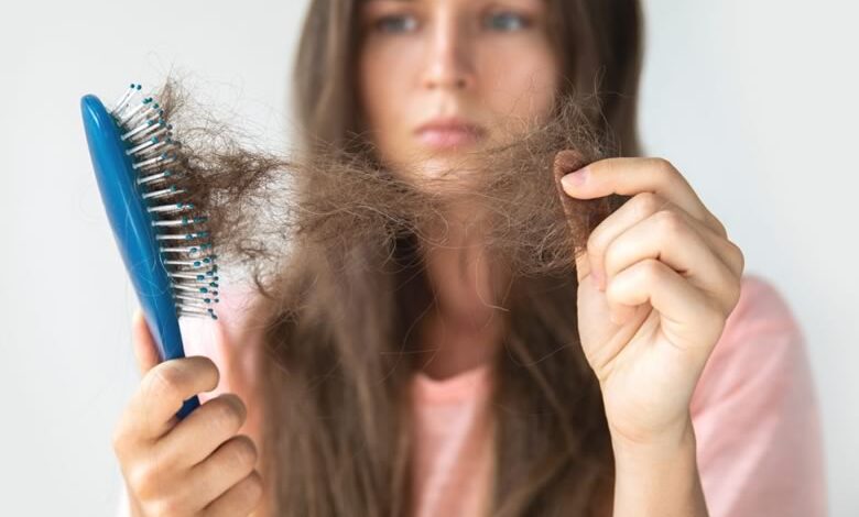 4 conseils utiles pour prévenir et arrêter la chute des cheveux
